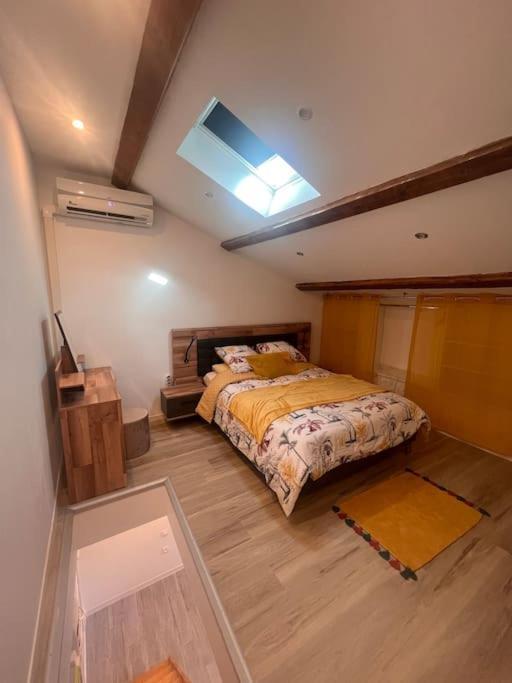 T2 Neuf Et Moderne Climatiser Avec Netflix Amazon Marseille Exteriör bild
